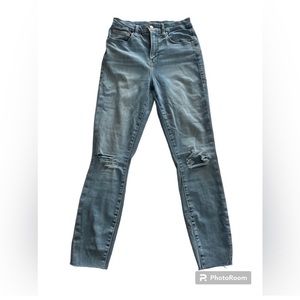 NWT Good American Good Icon High-Rise
Straight Cropped Jeans in Indigo157